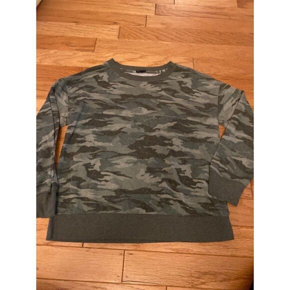 Splendid women's green camouflage soft casual crew neck pullover sweater sz lrg - Picture 1 of 8